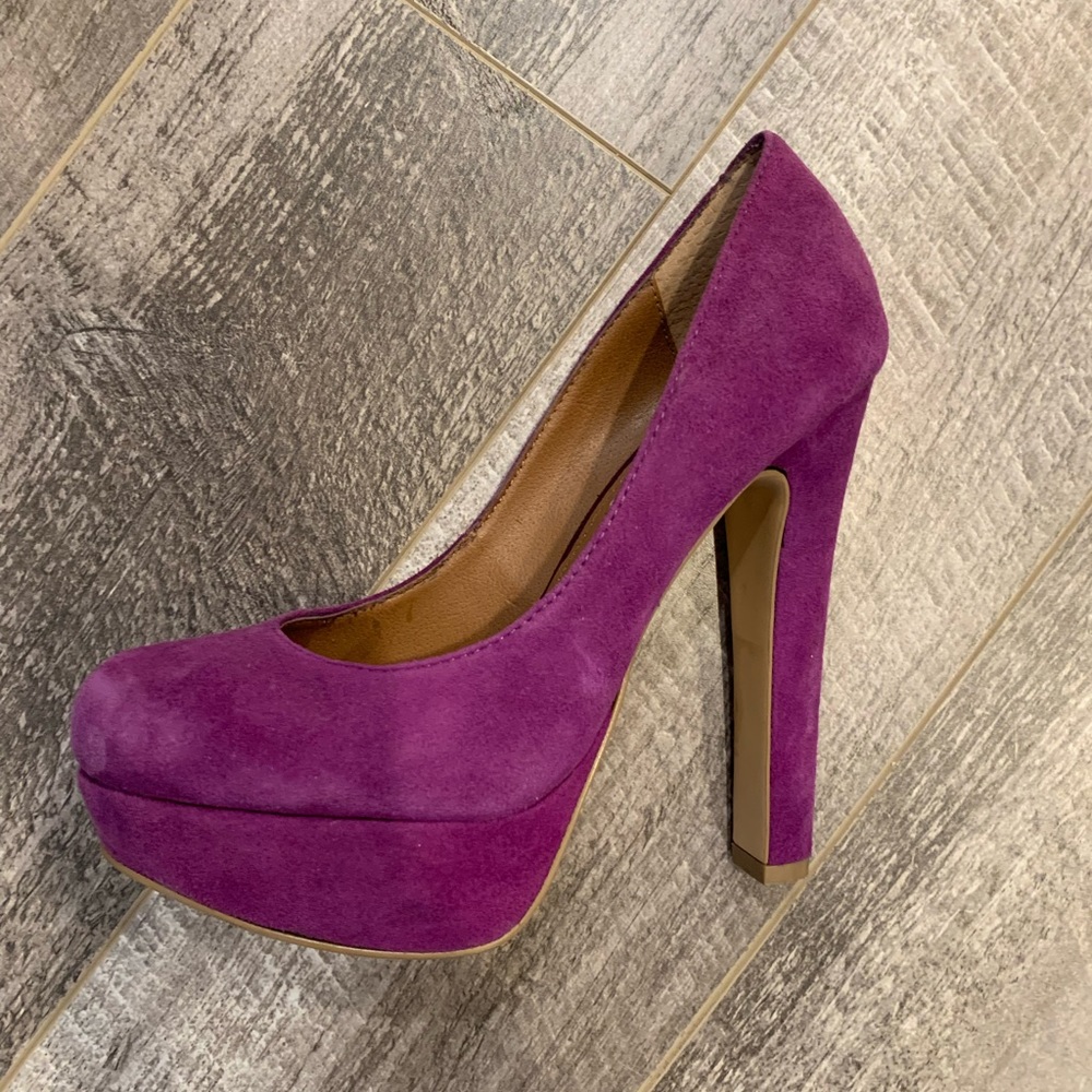 Steve Madden Purple Suede Heel
